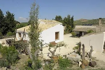Agriturismo Borgo Di Pietra Bianca